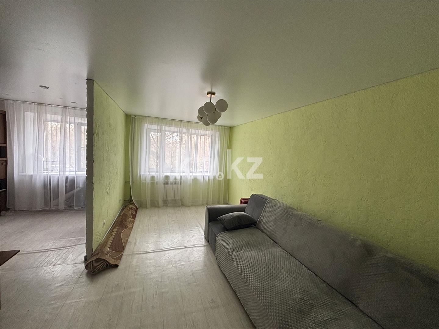 Продажа 2-комнатной квартиры, 43 м², пр. Момышулы в Темиртау - фото 2