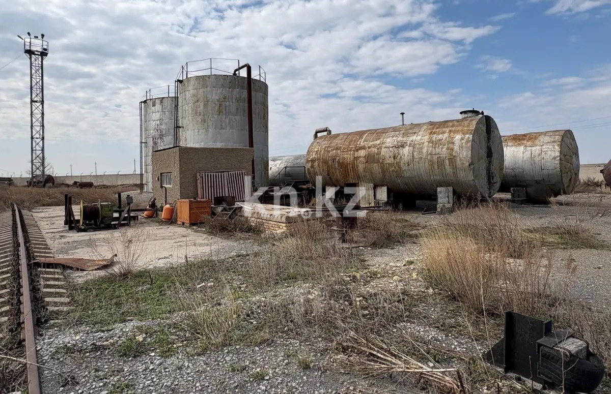 Аренда , 26000 м², Новоузенский с/о - Аренда жилой и коммерческой недвижимости в Карагандинской области фото 4 из 14