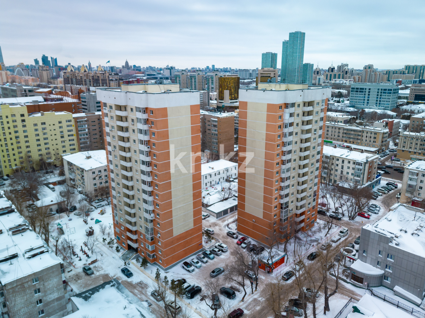Продажа 3-комнатной квартиры, 85 м², ул. Отырар, дом  2/1 в Астане - фото 9