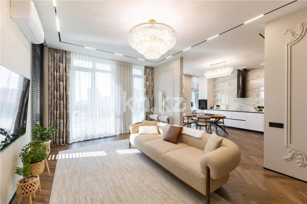 Продажа 4-комнатной квартиры, 135 м², ул. Акмешит, дом  1 - Продажа квартир в Астане без посредников фото 1 из 8