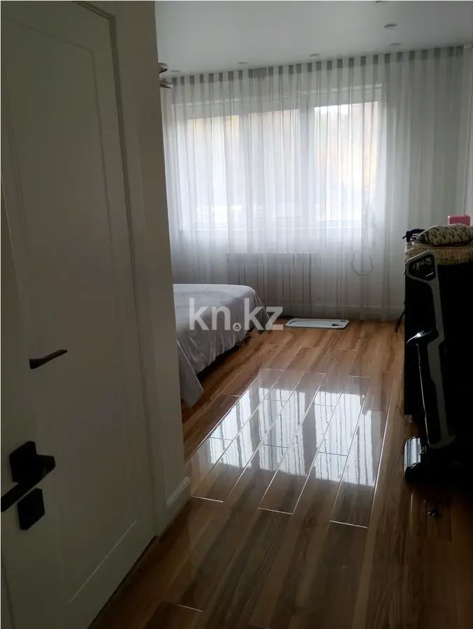 Продажа 3-комнатной квартиры, 98 м², ул. Навои, дом  39 в Алматы - фото 2