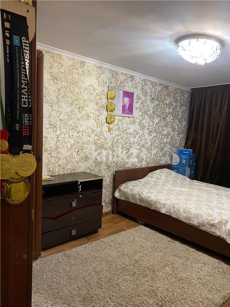 Продажа 3-комнатной квартиры, 63 м², ул. Муканова, дом  26 - Продажа квартир в Караганде фото 1 из 5