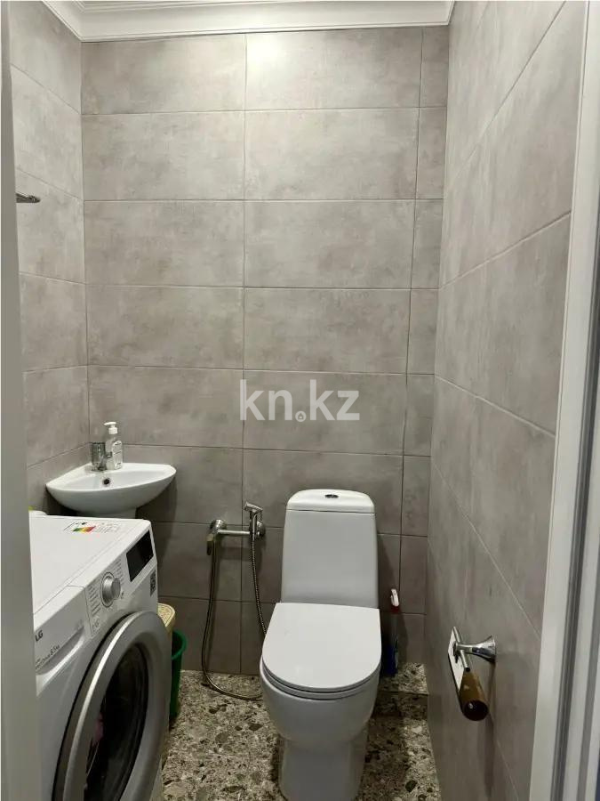 Продажа 3-комнатной квартиры, 71 м², ул. Маметовой, дом  8 в Астане - фото 5