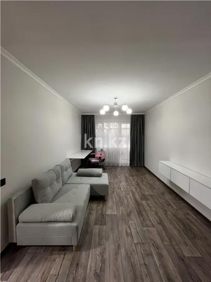 Продажа 2-комнатной квартиры, 44 м², мкр-н 16, дом  17 в Караганде