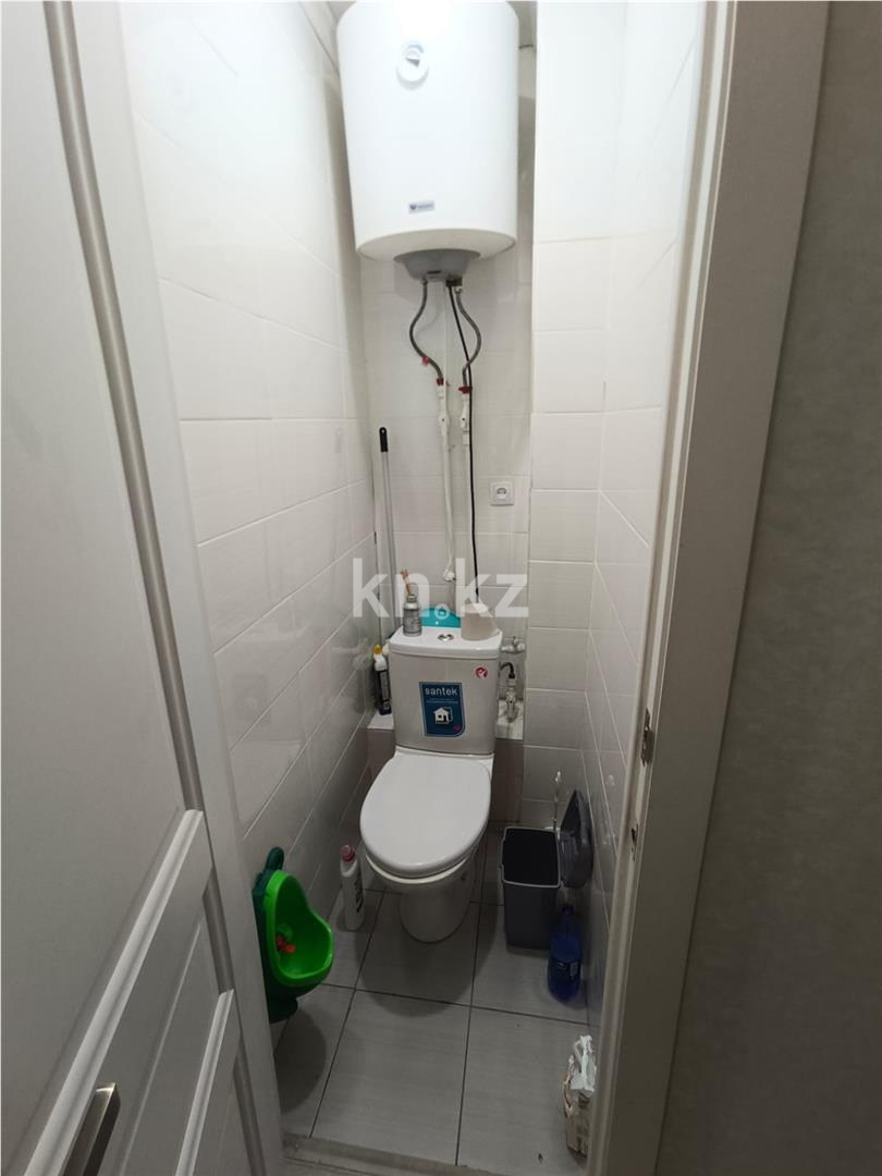 Продажа 1-комнатной квартиры, 42 м², мкр-н Степной-4, дом  17 - Продажа  однокомнатных квартир в Караганде фото 9 из 13