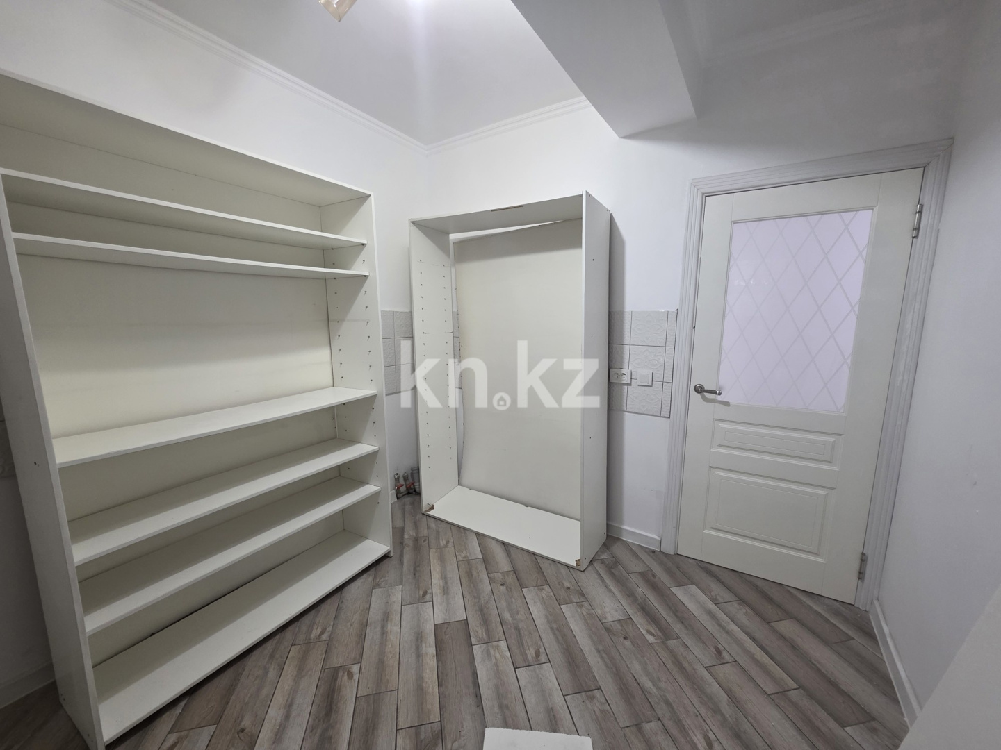 Продажа помещения, 42.9 м² - Продажа офисных и торговых помещений в Алматы с фото фото 4 из 9