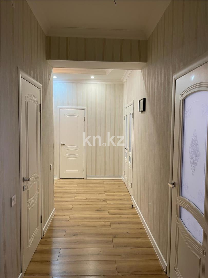 Продажа 2-комнатной квартиры, 100 м², ул. Нажимеденова в Астане - фото 6