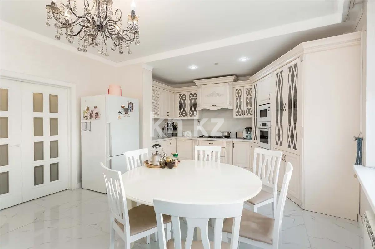 Продажа 5-комнатной квартиры, 284.4 м², пр. Аль-Фараби, дом  45 - Продажа квартир без посредников в Алматы фото 6 из 11