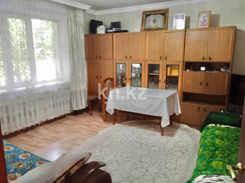 Продажа 3-комнатной квартиры, 60 м², мкр-н Восток-3 - Продажа  трехкомнатных квартир в Караганде фото 1 из 21