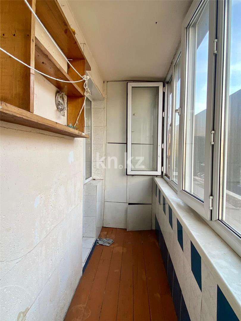 Продажа 3-комнатной квартиры, 63 м², ул. Керамическая, дом  82а в Караганде - фото 7