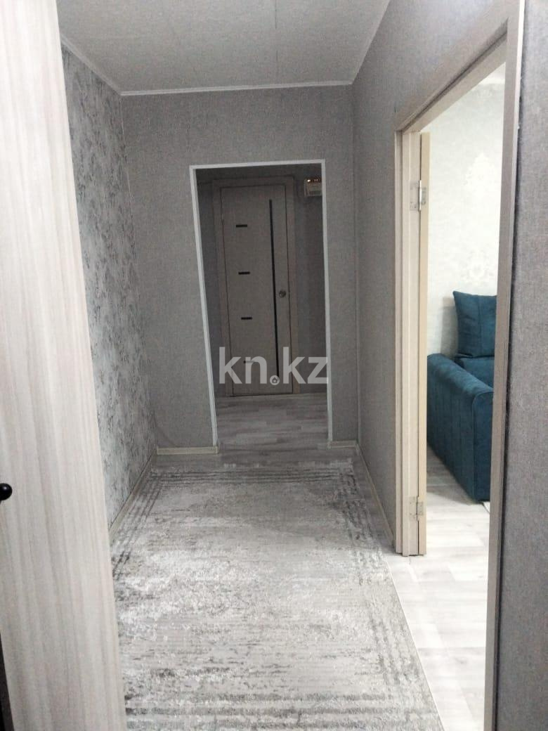 Продажа 3-комнатной квартиры, 63 м², мкр-н 15 в Караганде - фото 4