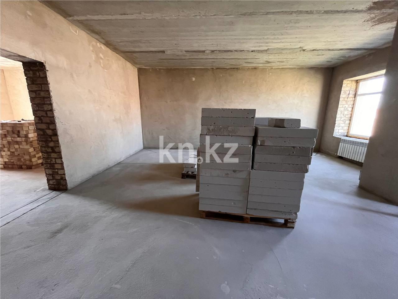 Продажа 2-комнатной квартиры, 75 м², ул. Муканова - Продажа квартир в Караганде фото 10 из 23