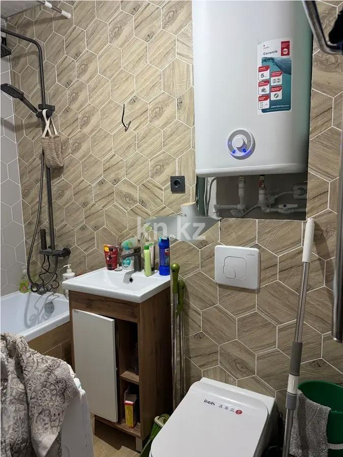 Продажа 2-комнатной квартиры, 46 м², 3 мкр-н, дом  1 - Продажа квартир в Абае фото 1 из 2