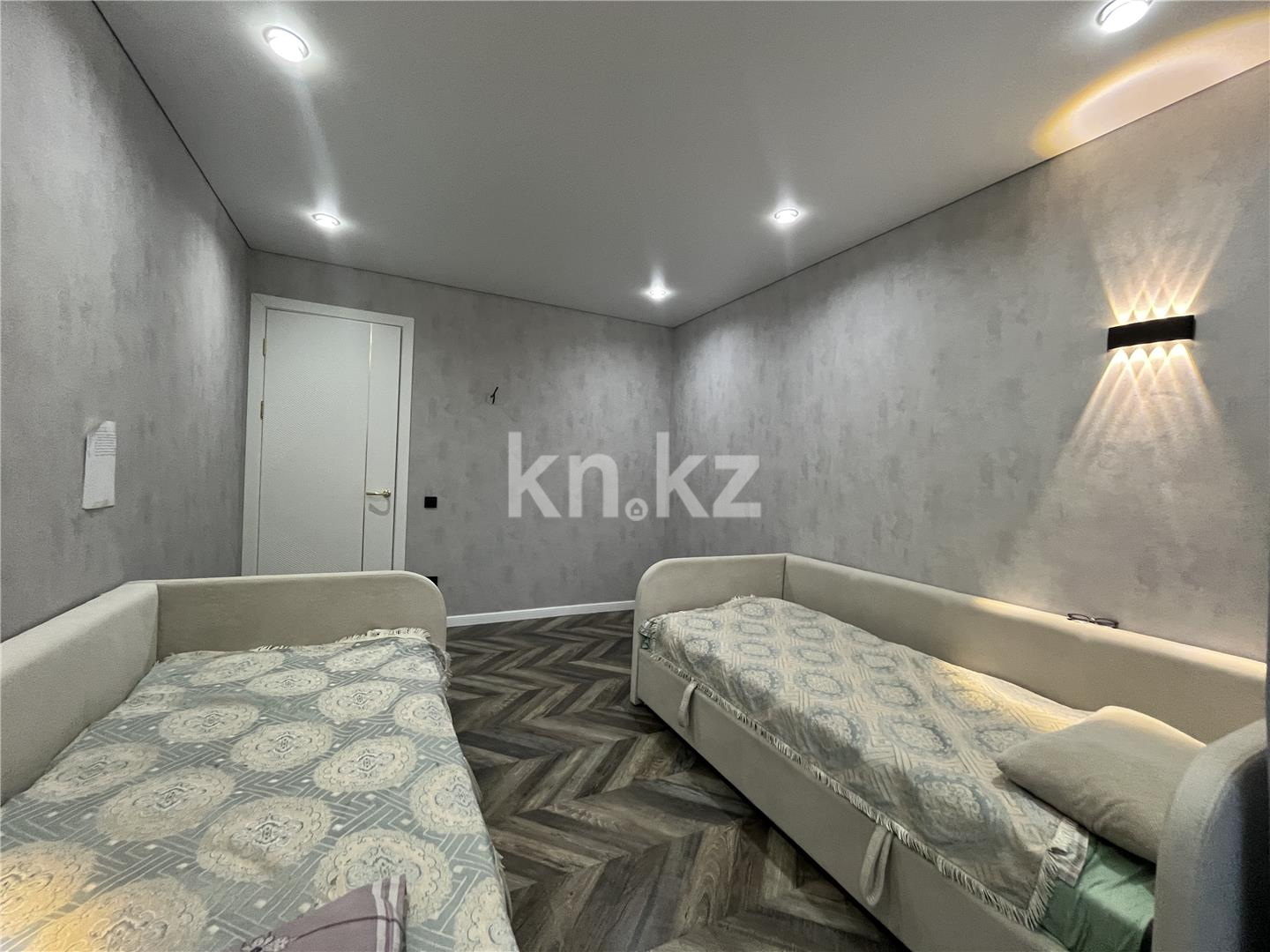 Продажа 4-комнатной квартиры, 110 м², ул. Букетова, дом  60/2 - Продажа квартир в Казахстане фото 9 из 39