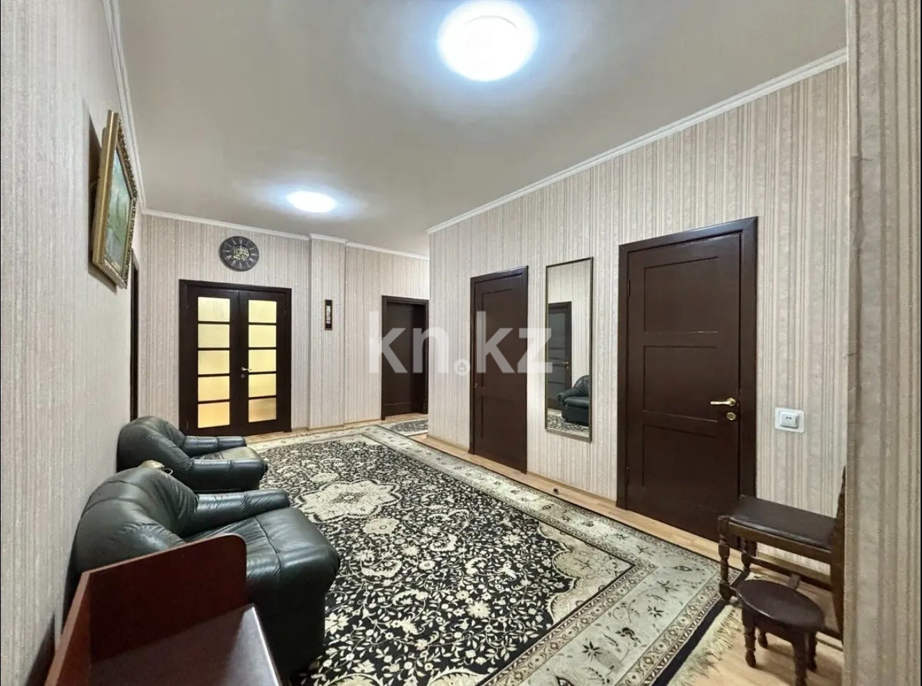 Продажа 5-комнатной квартиры, 285.6 м² в Алматы - фото 18