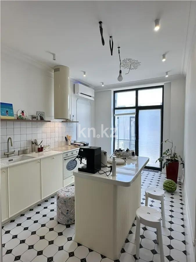 Продажа 2-комнатной квартиры, 71 м² в Алматы - фото 3