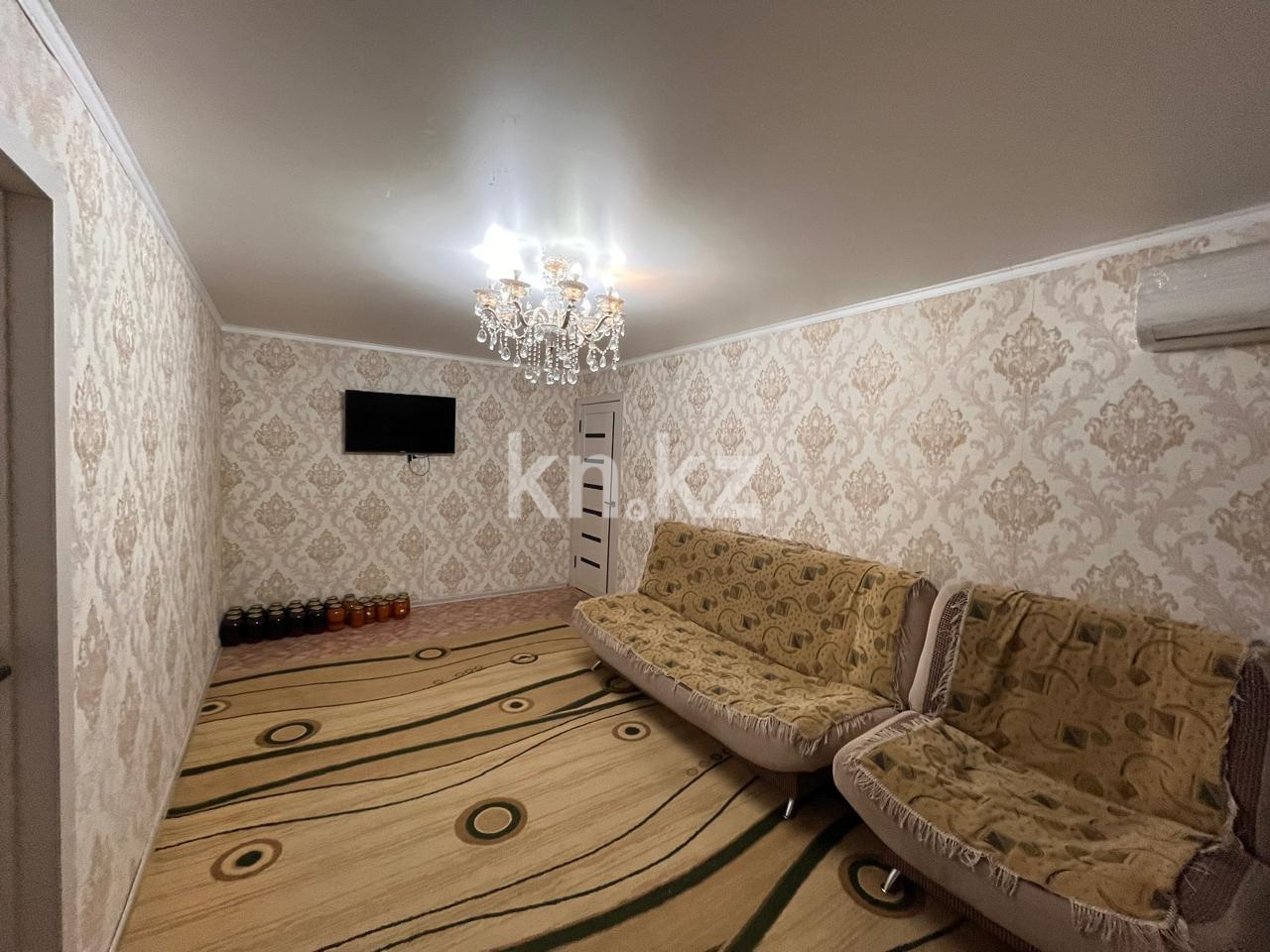 Продажа 3-комнатной квартиры, 56 м², мкр-н 12, дом  41 в Караганде - фото 2