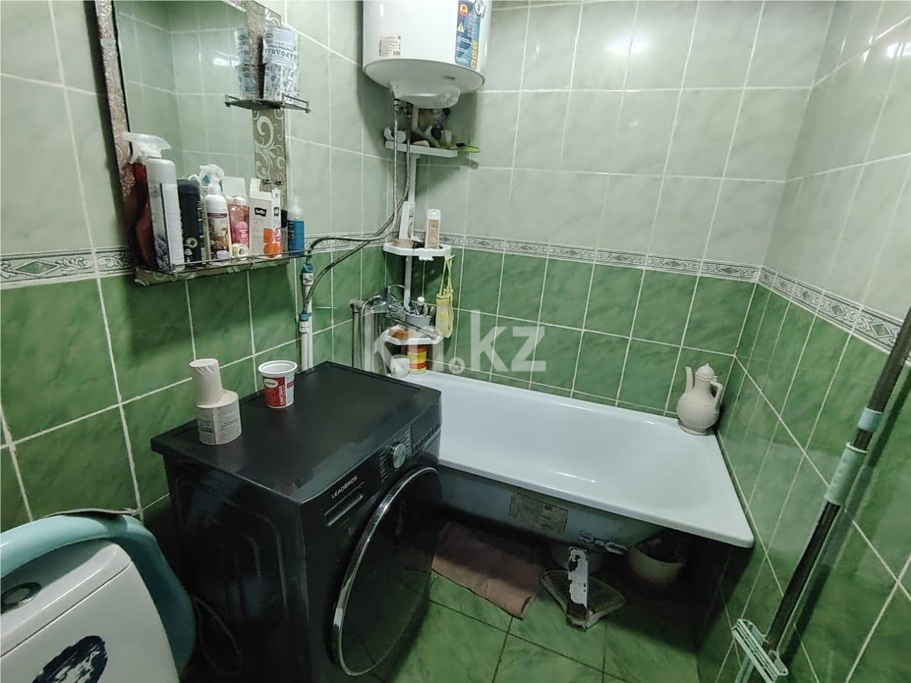 Продажа 4-комнатной квартиры, 61 м², ул. Байсеитовой в Темиртау - фото 11