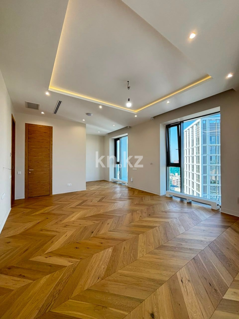 Продажа 3-комнатной квартиры, 194 м² в Астане - фото 8