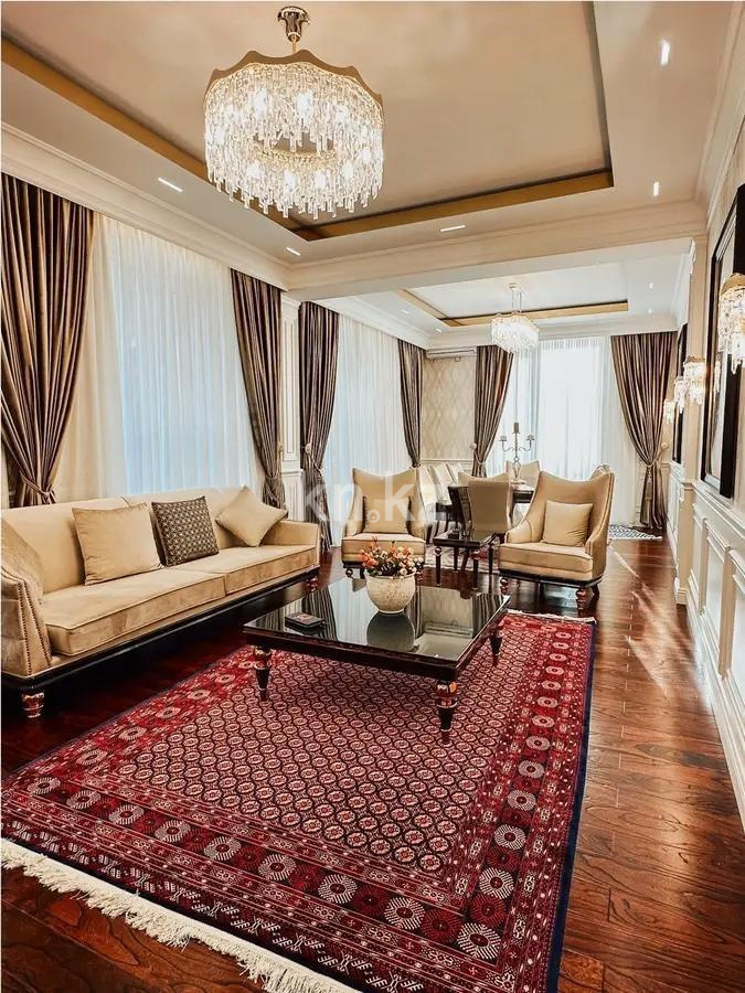 Продажа 5-комнатной квартиры, 170 м², ул. Розыбакиева, дом  320 - Продажа  пятикомнатных квартир в Алматы фото 1 из 5
