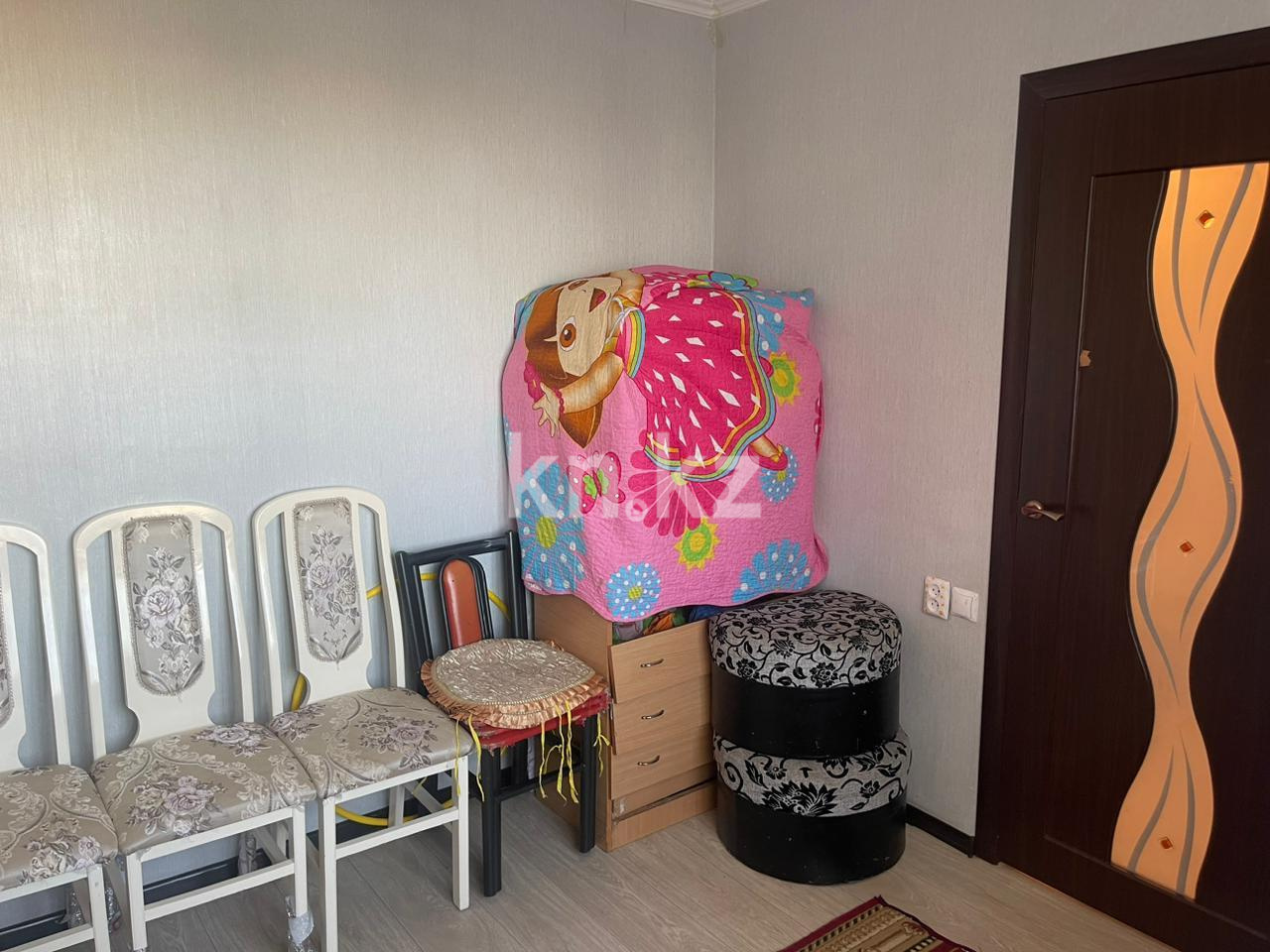 Продажа 4-комнатной квартиры, 61 м², ул. Муканова - Продажа  четырехкомнатных квартир в Караганде фото 9 из 14