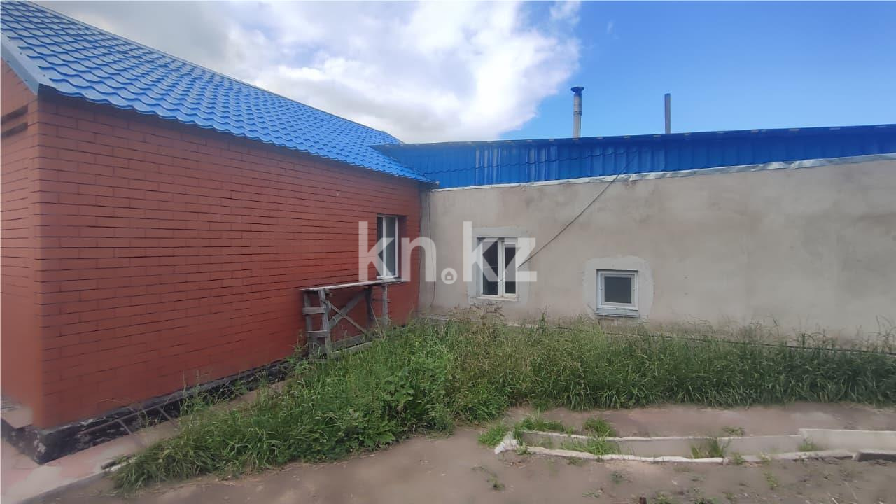 Продажа 4-комнатного дома, 100 м², ул. Мурманская - Продажа домов и коттеджей в Караганде фото 12 из 23