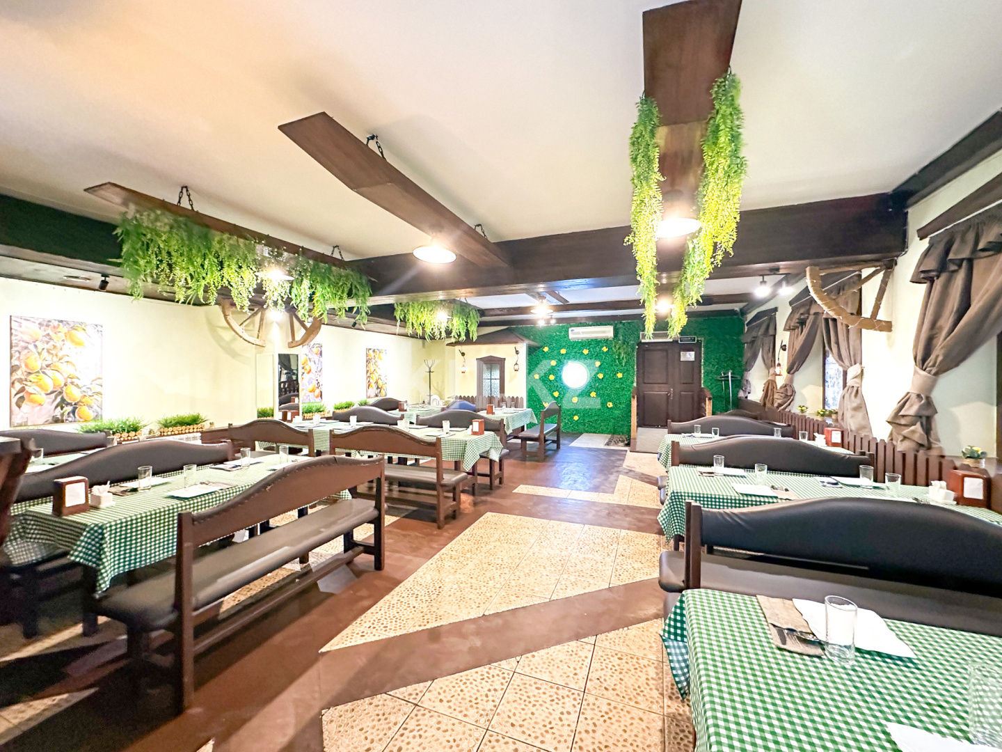 Продажа , 300 м², ул. Гурилева, дом  59а - Продажа действующего бизнеса в Алматы с фото фото 2 из 25