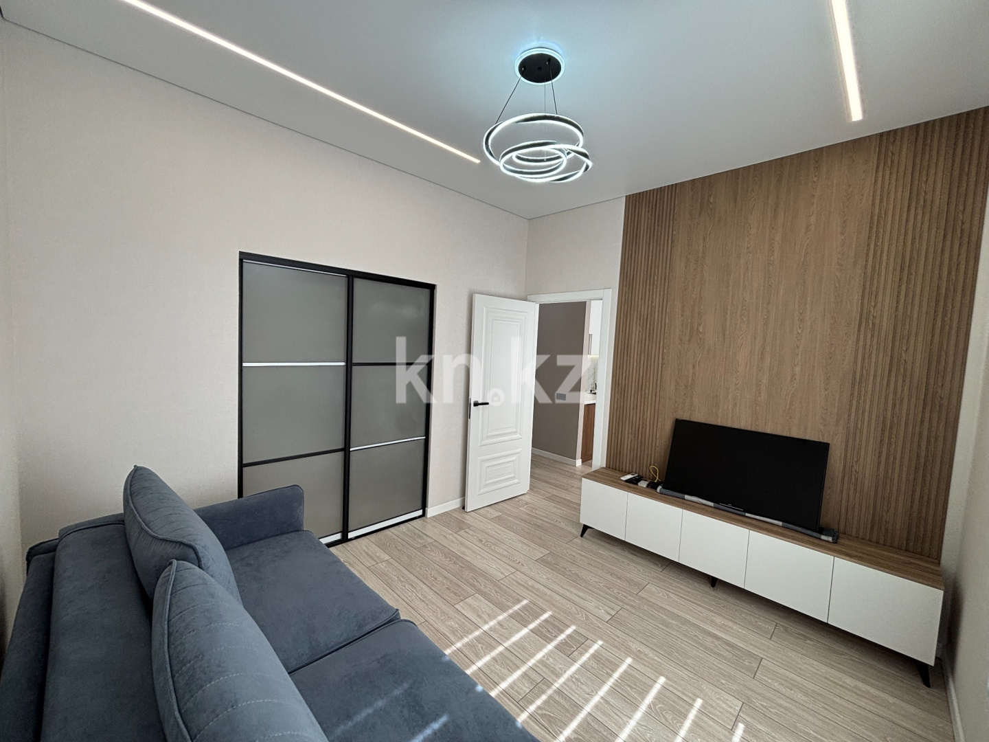 Продажа 2-комнатной квартиры, 40.2 м² - Продажа жилой и коммерческой недвижимости в Астане фото 10 из 18