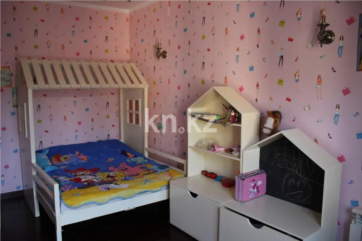 Продажа 5-комнатной квартиры, 195 м², ул. Ладушкина, дом  150/1 - Продажа  пятикомнатных квартир в Алматы фото 3 из 5