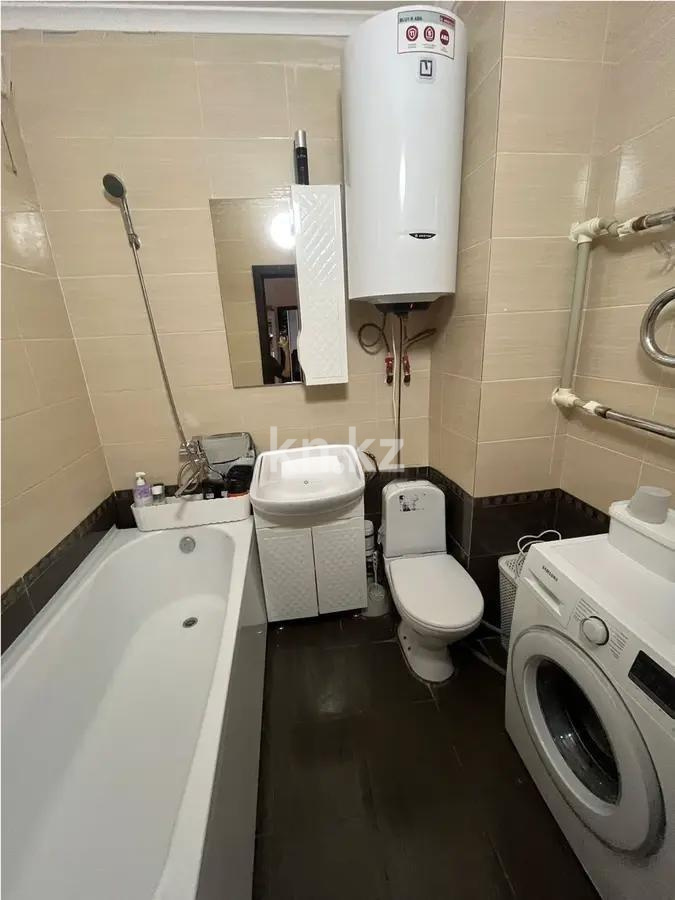 Продажа 3-комнатной квартиры, 61 м², пр. Шахтеров, дом  70 - Продажа квартир в Караганде фото 7 из 7