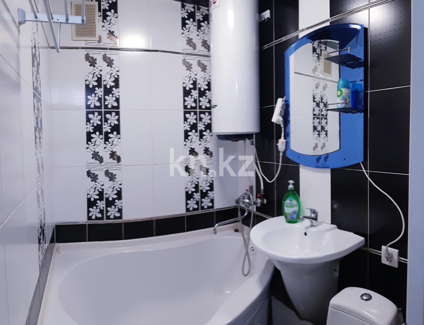 Аренда 1-комнатной квартиры посуточно, 34 м², ул. Алиханова, дом  22/3 - Аренда квартир посуточно в Караганде с фото фото 4 из 4