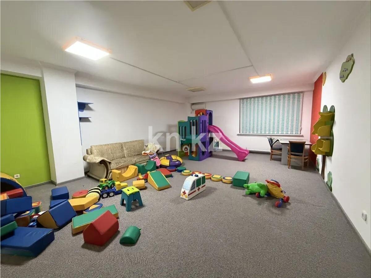 Продажа 3-комнатной квартиры, 134 м² в Астане