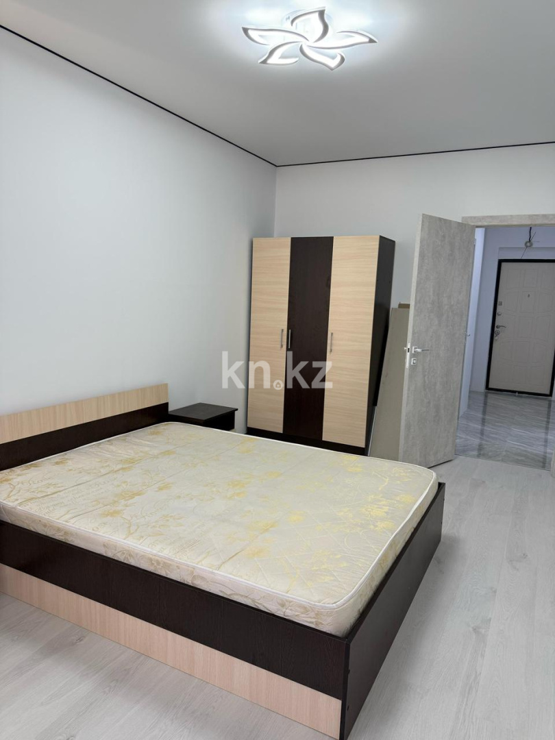 Аренда 2-комнатной квартиры, 52 м², ул. Утепова - Аренда квартиры помесячно в Алматы фото 1 из 11