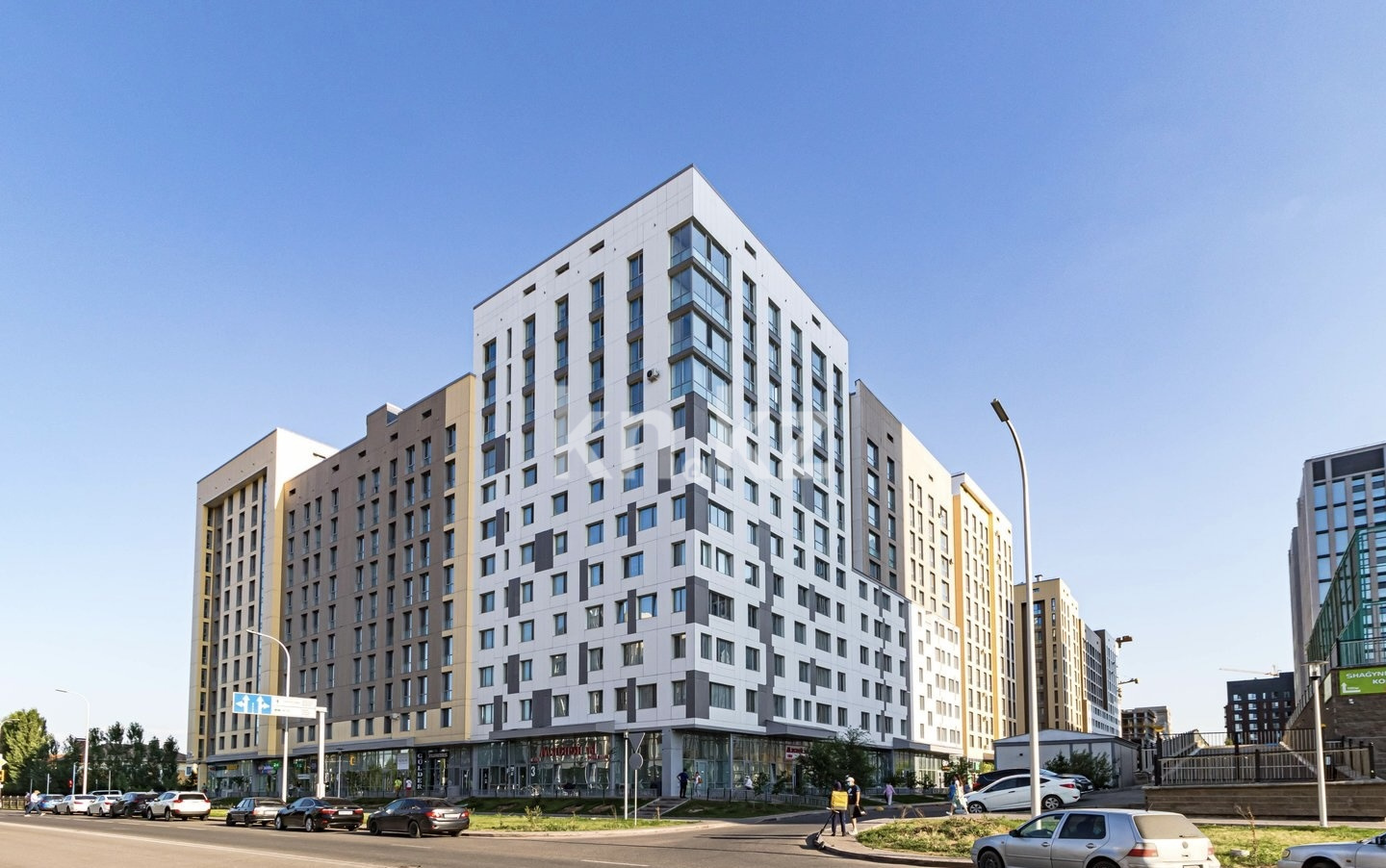 Продажа 3-комнатной квартиры, 92 м², ул. Бокейхана, дом  42 в Астане - фото 8