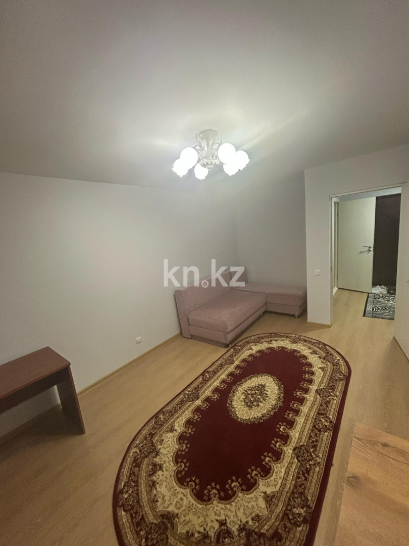 Аренда 1-комнатной квартиры, 38 м², пр. Кудайбердыулы, дом  2а - ул. Пушкина - Аренда квартир помесячно в Астане без посредников фото 1 из 4