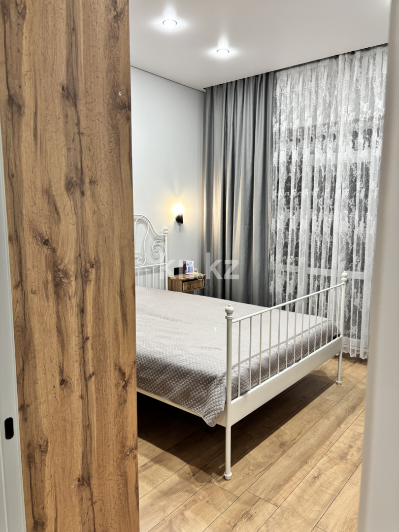 Продажа 4-комнатной квартиры, 105 м², ул. Кулкыбаева, дом  13 - Продажа  четырехкомнатных квартир в Караганде фото 13 из 15