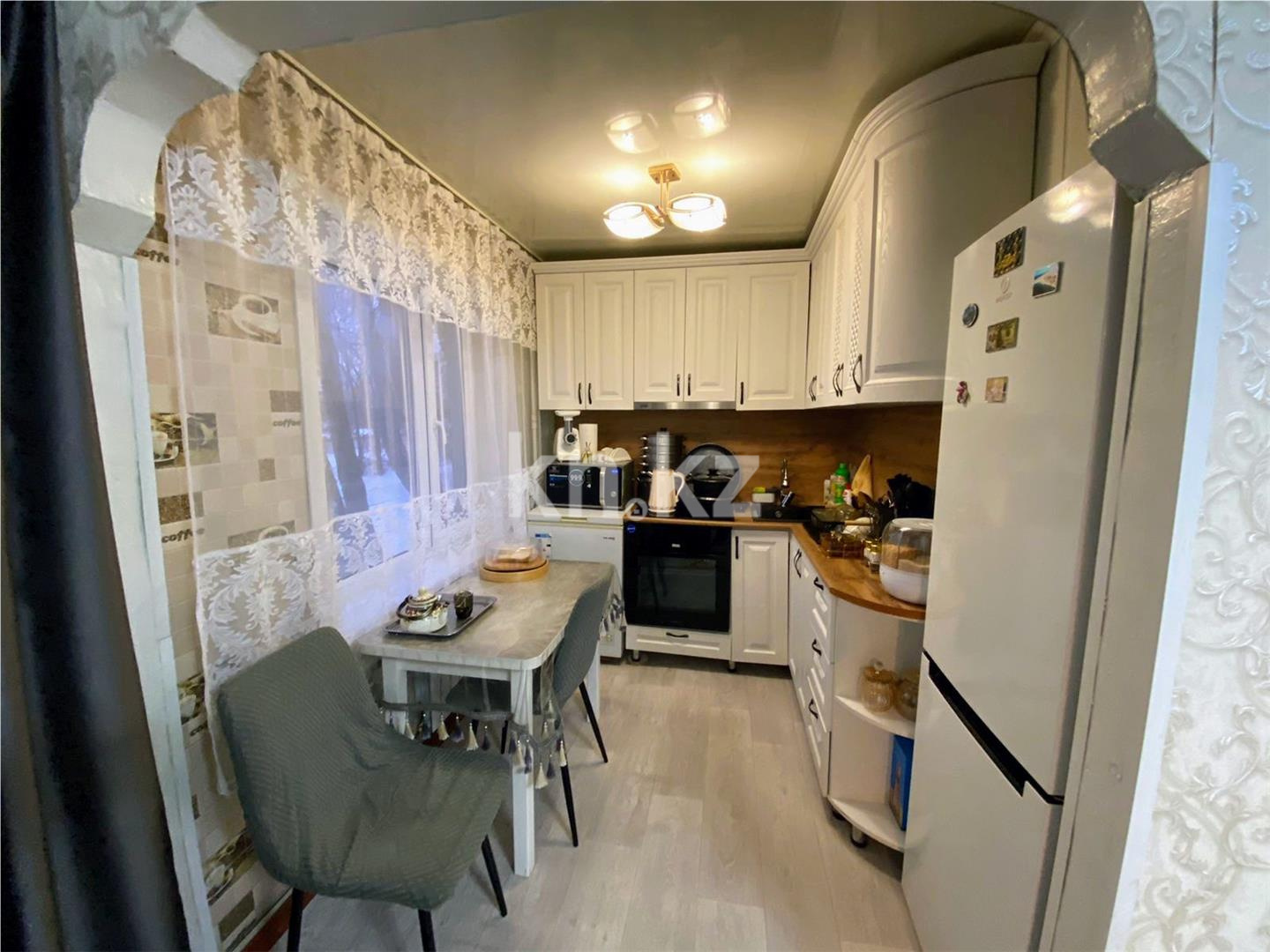 Продажа 3-комнатной квартиры, 48 м², мкр-н 13 - Продажа квартир в Караганде фото 5 из 9