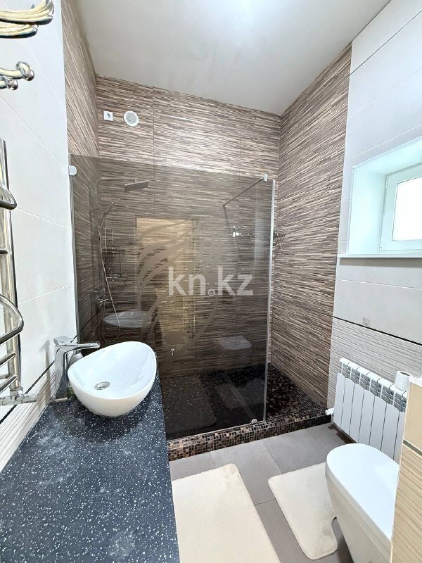 Продажа 4-комнатного дома, 215 м² в Атырау - фото 17