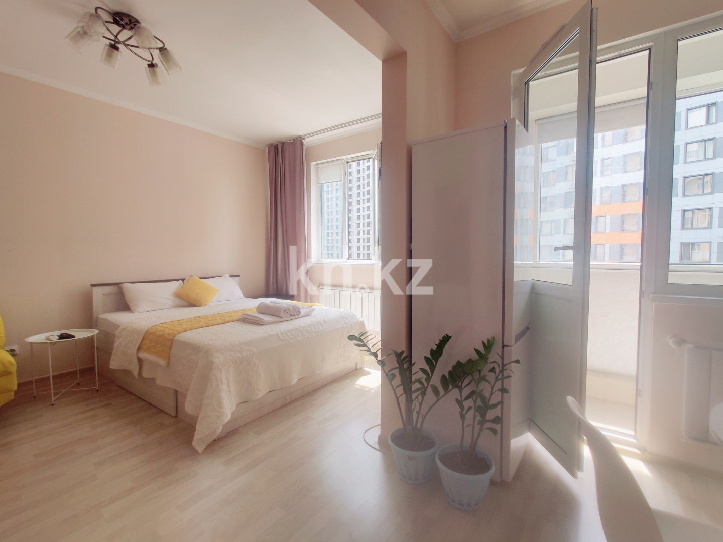 Аренда 1-комнатной квартиры посуточно, 40 м², ул. Сатпаева, дом  90/43 - Центр города - Аренда  однокомнатных квартир посуточно в Алматы фото 10 из 22