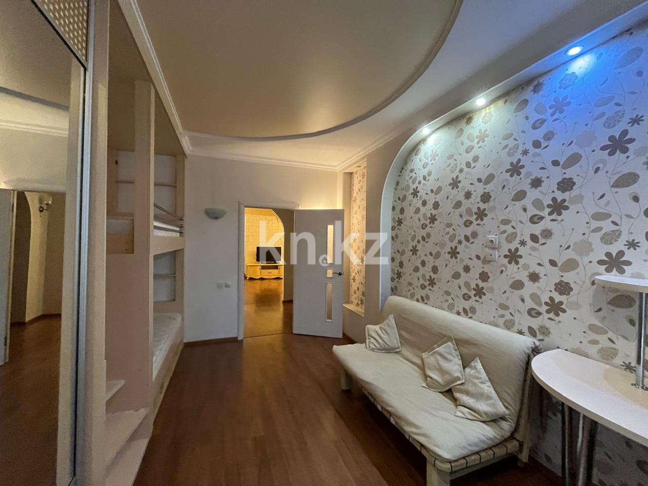 Продажа 3-комнатной квартиры, 77 м², ул. Лободы в Караганде - фото 10