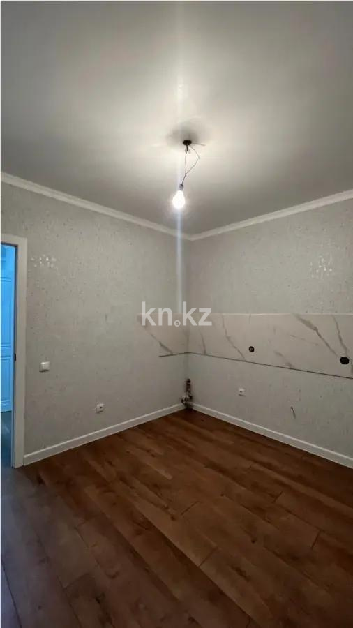 Продажа 1-комнатной квартиры, 37 м², пр. Тауелсыздык, дом  25 в Астане - фото 4