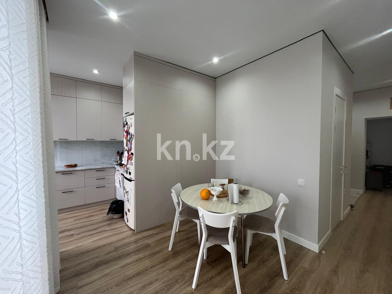 Продажа 3-комнатной квартиры, 97 м², мкр-н Степной-4, дом  23/2 в Караганде - фото 8