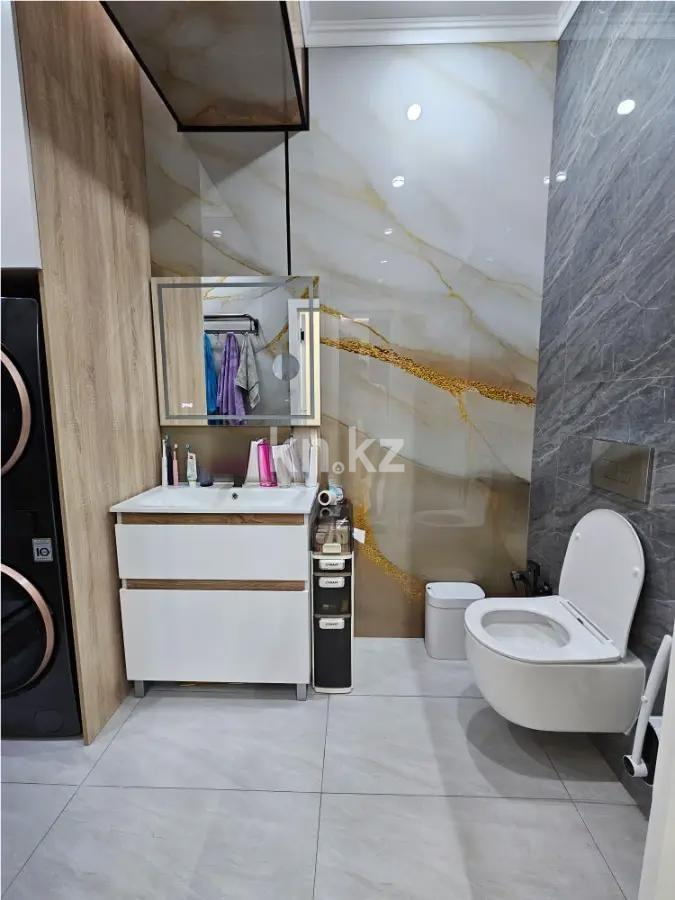 Продажа 3-комнатной квартиры, 80 м², пр. Абая, дом  38 в Алматы - фото 5