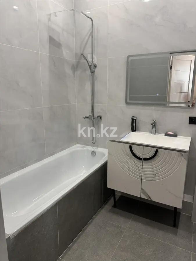 Продажа 2-комнатной квартиры, 47 м² в Алматы - фото 4