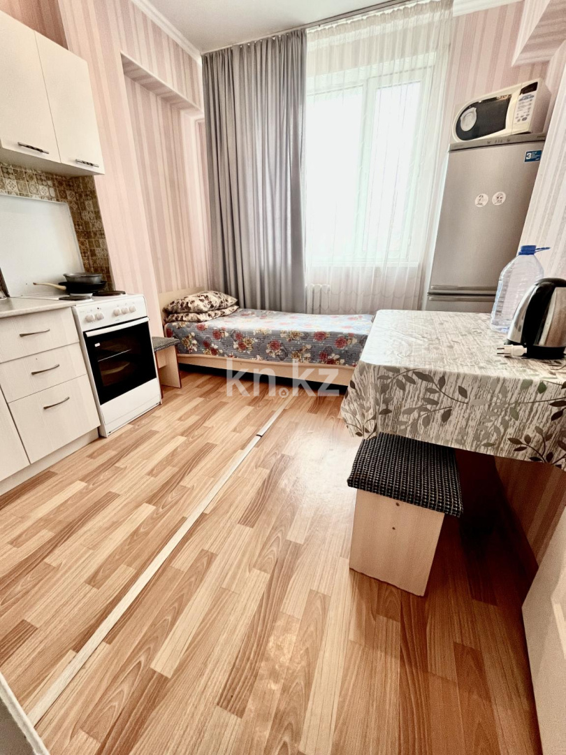 Аренда 1-комнатной квартиры посуточно, 34 м², ул. Керей, Жанибек хандар, дом  9 - пр. Кабанбай батыра в Астане - фото 3
