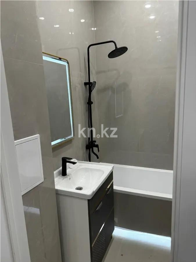Продажа 2-комнатной квартиры, 56.5 м² в Алматы - фото 4