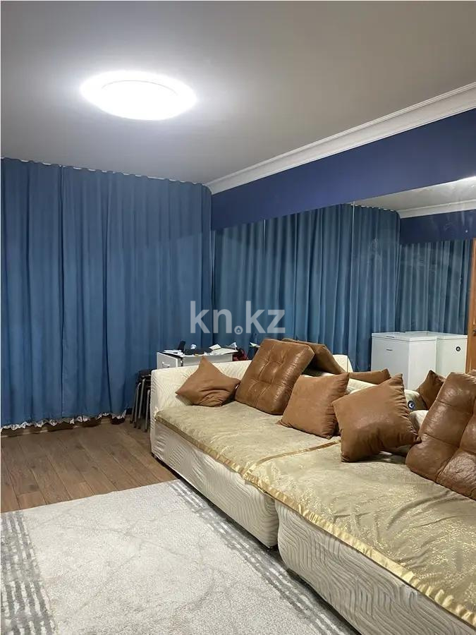 Продажа 3-комнатной квартиры, 58.4 м², 4 мкр., дом  6 в Алматы