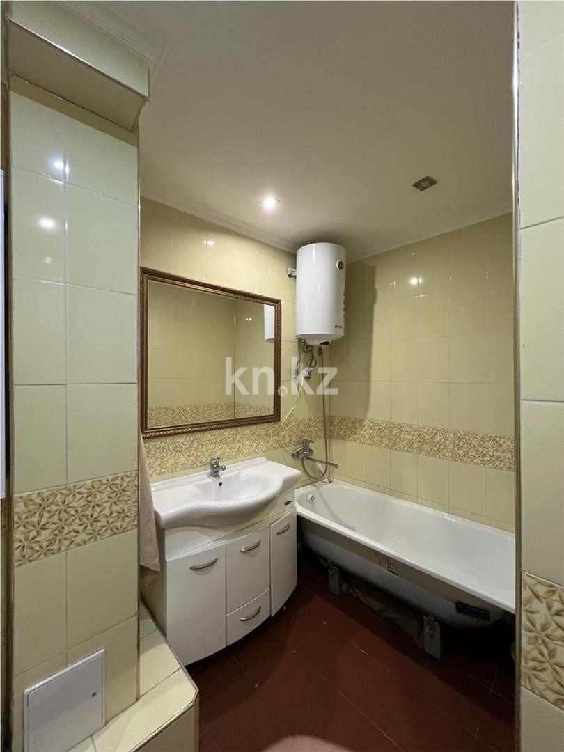 Продажа 4-комнатной квартиры, 75 м², пр. Шахтеров - Продажа квартир в Караганде с фото фото 13 из 13