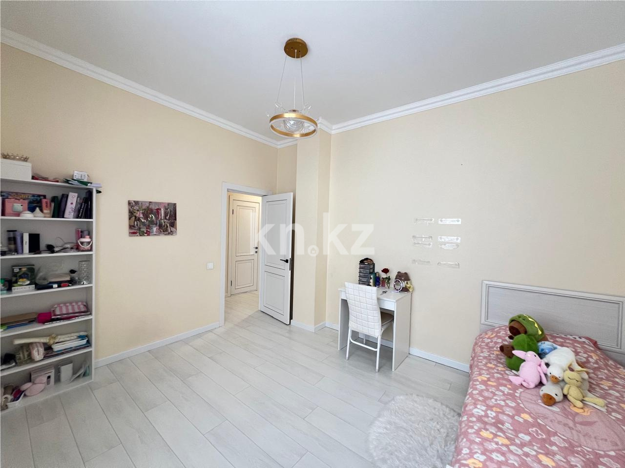 Продажа 2-комнатной квартиры, 62 м², ул. Дюсембекова, дом  83/1 - Продажа квартир в Караганде фото 3 из 19