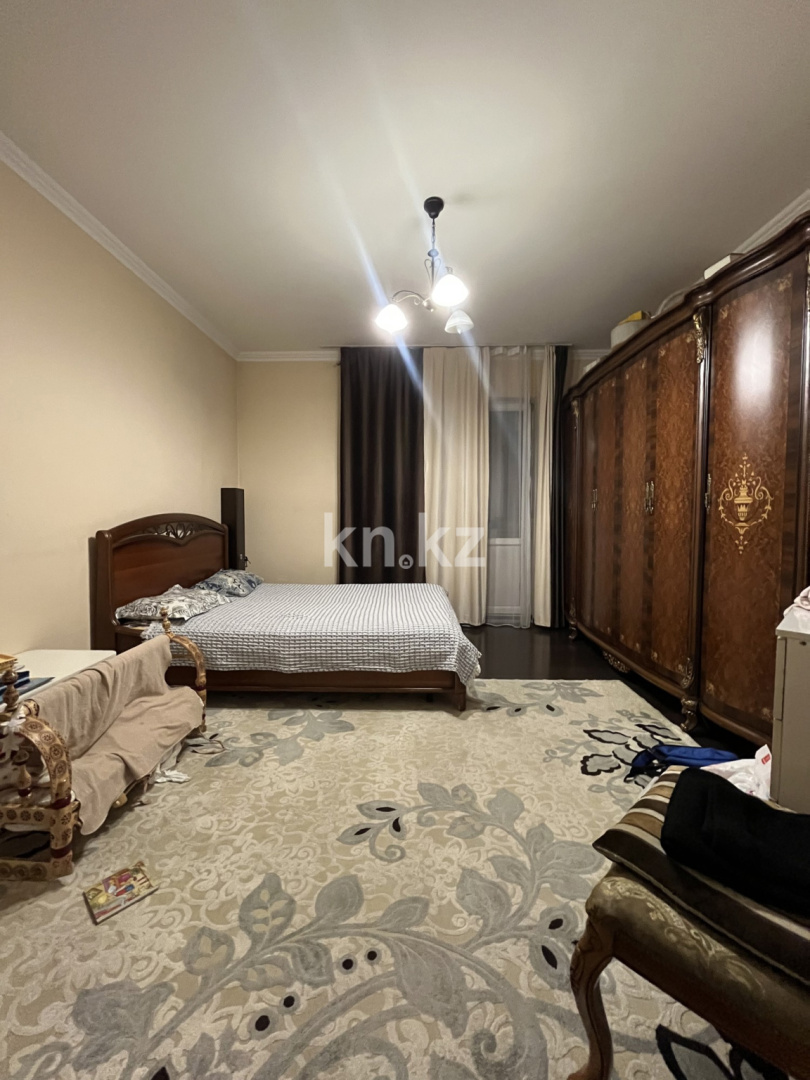 Продажа 3-комнатной квартиры, 122 м², ул. Сатпаева, дом  30а в Алматы - фото 5